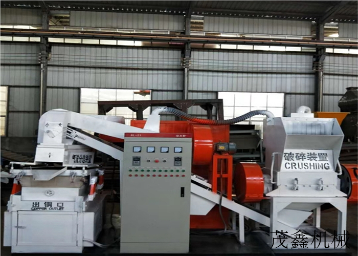 1> High degree of automation, easy to operate. (Manual or automatic);2> Recovery rate up to 99%;3> Dry grinding machine to produce 99% purity…